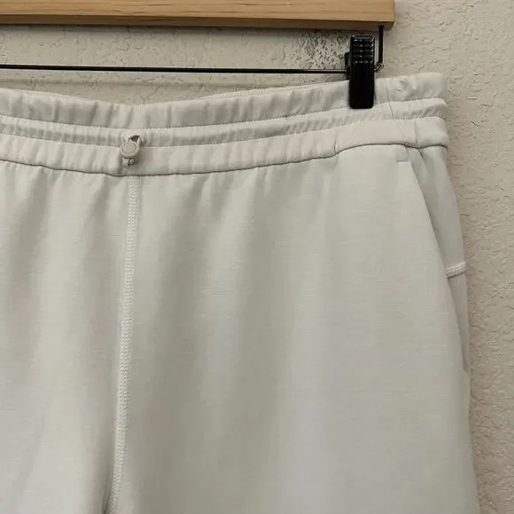 LULULEMON Softstreme Pants Ivory Cropped Relaxed Straight High Rise - Picture 4 of 14